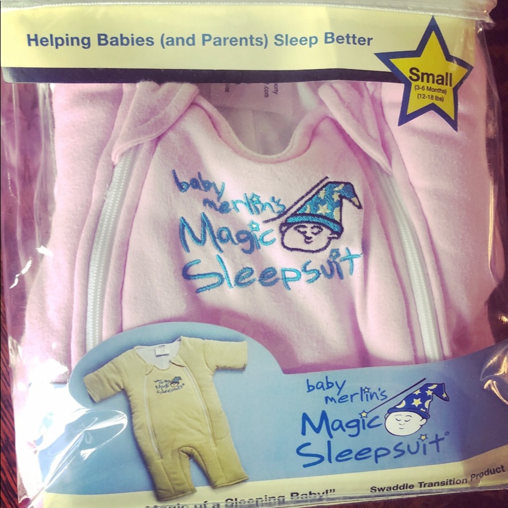 Merlin magic sleep suit baby girl (pink)